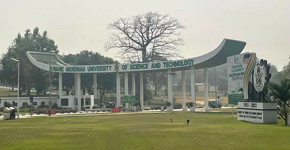 The entrance portal to the K.N.U.S.T. campus