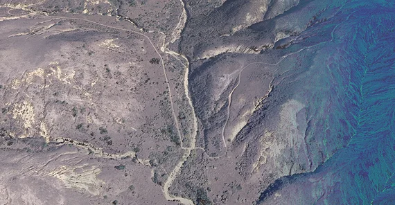 Ansicht einer Punktwolke vom Santa Cruz Island, Kalifornien. Ein digitales Geländemodell, errechnet aus diesen Punktwolken, wird zur Berechnung von Hanginstabilitäten und zur Erfassung von Einzugsgebieten verwendet. Illustration: Prof. Dr. Bodo Bookhagen.