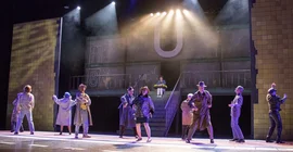 Aufführung von „Linie 1“ an den Uckermärkischen Bühnen Schwedt | Foto: Uckermärkischen Bühnen Schwed