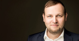 Portrait von Daniel Wetzel. Das Foto ist von Karoline Wolf.