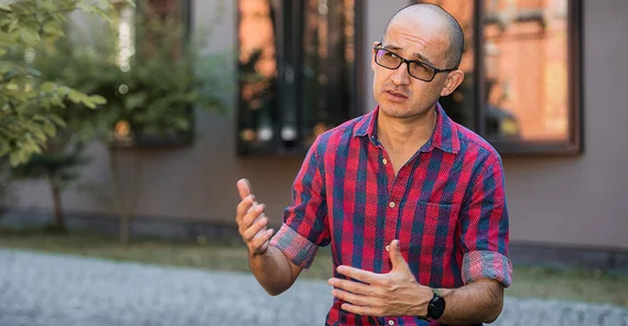 Dr. Alexander Araya López während des Interviews.