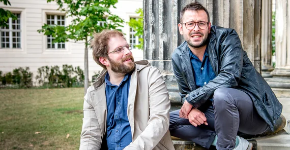 Schlager researchers Mirco Limpinsel (left) and Vinzenz Hoppe. Photo: Karla Fritze.