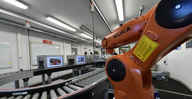 Das „Anwendungszentrum Industrie 4.0“: Simulationsplattform für neue Fabrikmodelle und zugleich Lernfabrik. Foto: Karla Fritze.