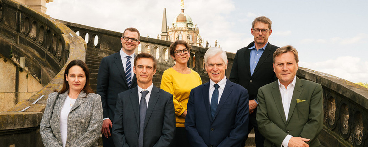 Die Delegation der Macquarie University (Sydney) mit dem Präsident der Universität Potsdam Prof. Oliver Günther, Ph.D. (rechts) und der Leiterin des International Office der Hochschule Katharina Schmitt (Mitte). - 