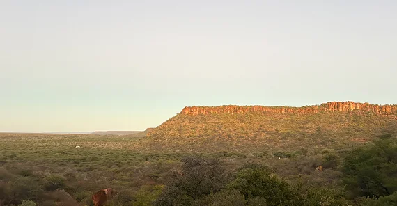 Blick auf ein Bergplateau