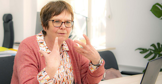 Prof. Barbara Höhle Prof. Barbara Höhle