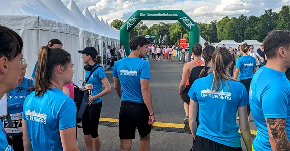 Starteinlauf beim Firmenlauf 2024