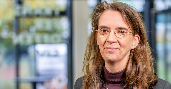 Kopfporträt einer Frau