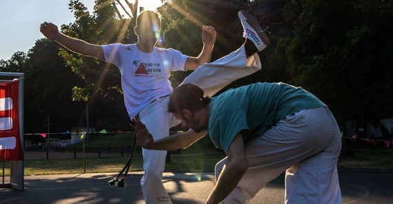 Kampfsport im Sonnenuntergang | Foto: ZfH