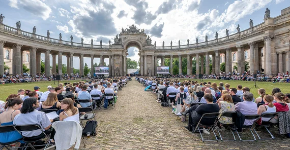 Verabschiedung der Absolvent*innen 2024