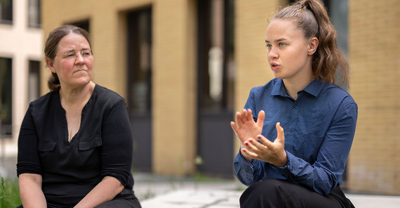 Prof. Dr. Ulrike Herzschuh mit ihrer Tochter Undine