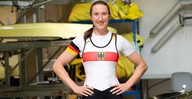 Maren Völz rudert bei den Olympischen Sommerspielen in Paris.