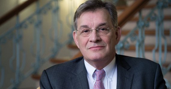 Vizepräsident für Internationales und Fundraising Prof. Dr. Florian J. Schweigert | Foto: Karla Fritze Vizepräsident für Internationales und Fundraising Prof. Dr. Florian J. Schweigert | Foto: Karla Fritze