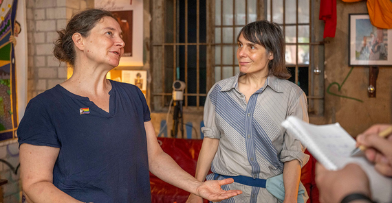 Prof. Dr. Maja Linke und Karen Winzer im Gespräch.