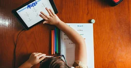 The math app by Ulrich Kortenkamp is designed to help children understand the value of numbers. | Photo: AdobeStock/Dani