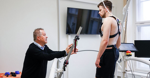 Prof. Dr. Frank Mayer (left) with rookie Kas Haverkort